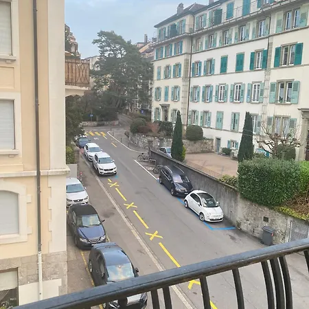 Apartment Bright & Fully Furnished Flat In *